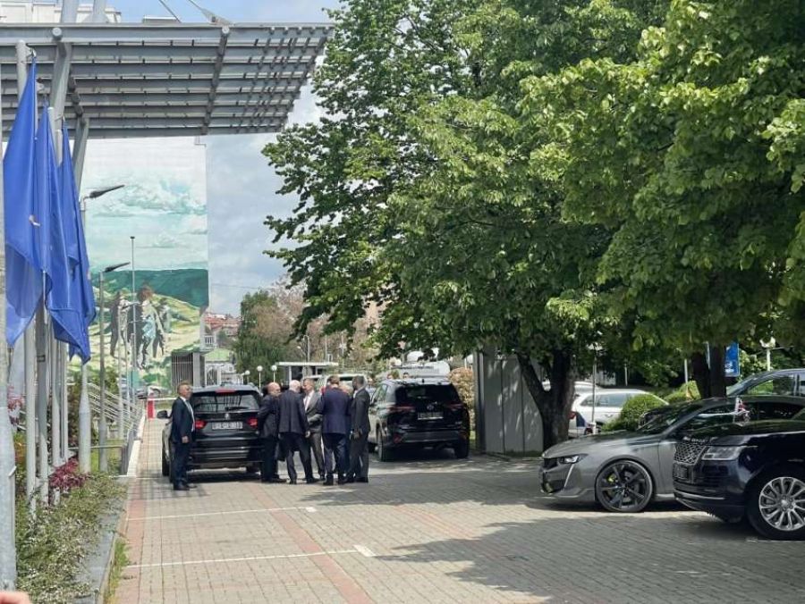 QUINT Büyükelçileri Başbakan’la Görüşüyorlar