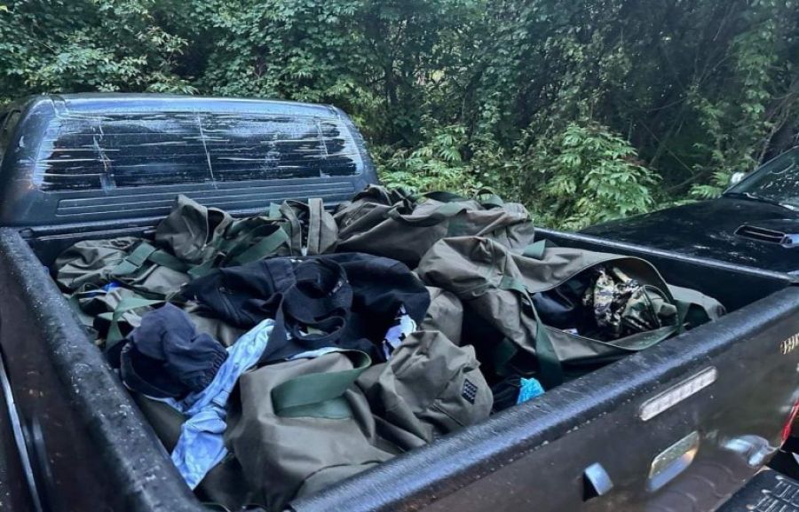 Kurti: Polis Çok Sayıda Silah ve Mühimmata El Koydu, Operasyon Devam Ediyor