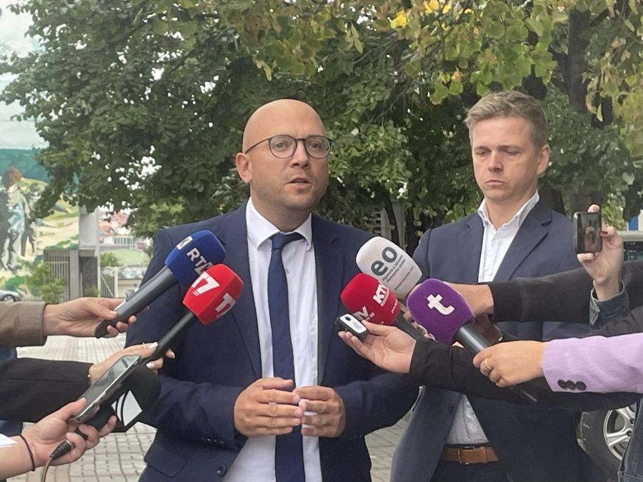 Polise Karşı Terör Saldırıları Kınıyoruz, Yanınızdayız