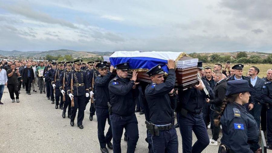 Afrim Bunjaku Devlet Töreniyle Toprağa Verildi