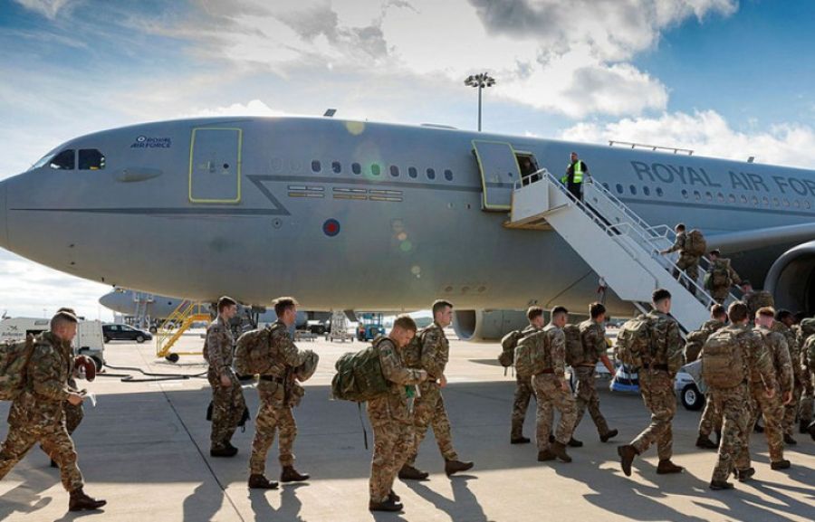 Britanya'nın 200 Askerlik İlk Kontenjanı Kosova’ya Geldi