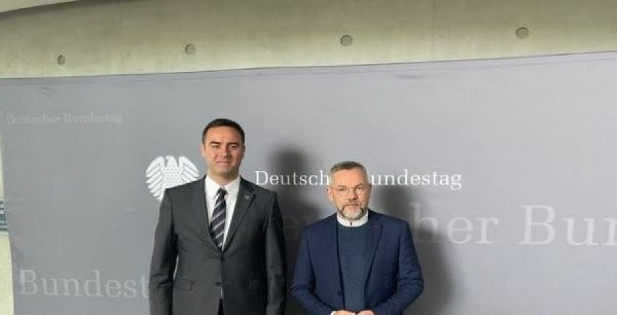 Konjufca, Almanya Parlamentosu'nda Resmi Temaslarına Başladı