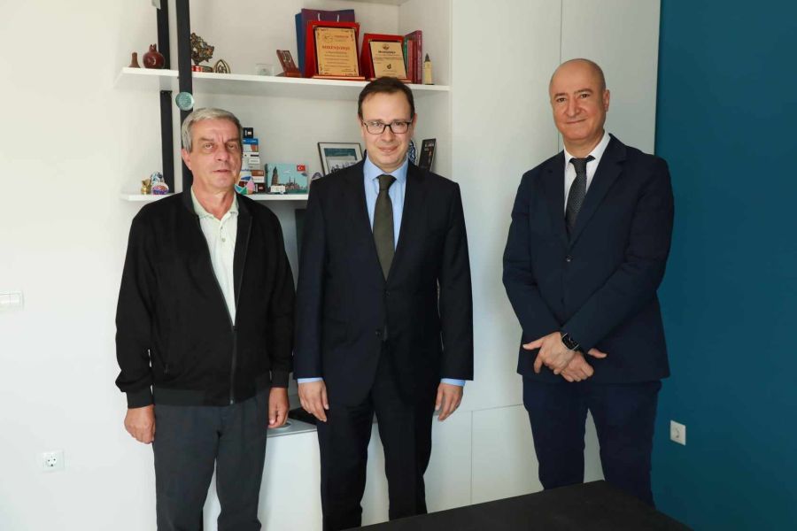 Büyükelçi Tunç Angılı ile Söyleşi