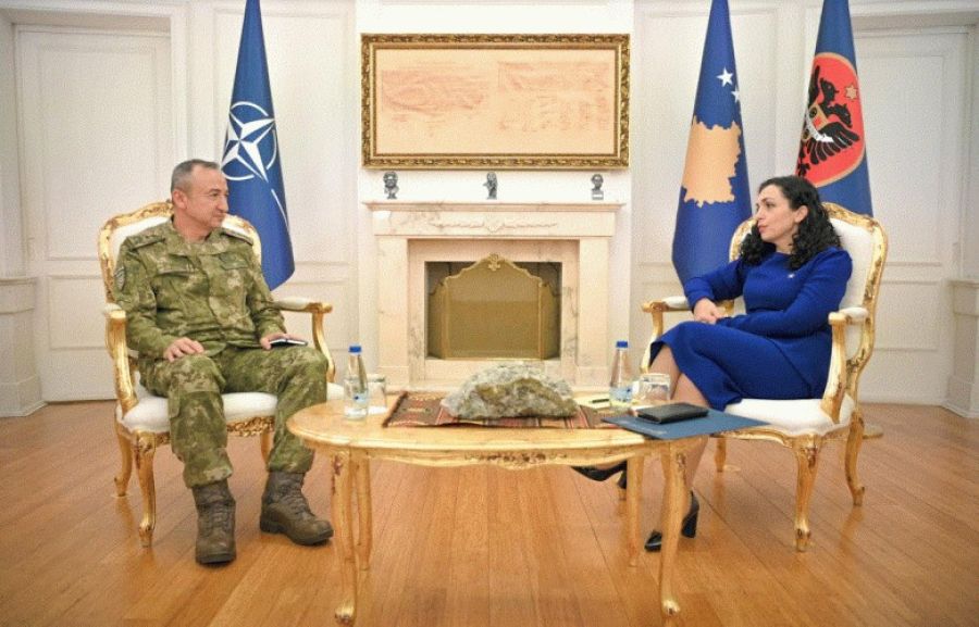 Osmani, Sırbistan’dan Gelen Açık Tehditler Karşısında KFOR Komutanından Koordinasyon İstedi