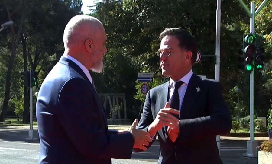 Rutte: Kosova Kuzeyinde Gerilimin Azaltılmasına Hepimiz Yardımcı Olmalıyız