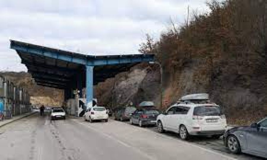 Jarinje Sınır Geçidi Açıldı