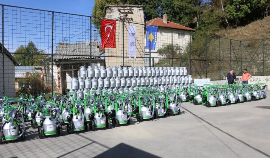 TİKA, Süt Üreticilerine Makineler Dağıttı