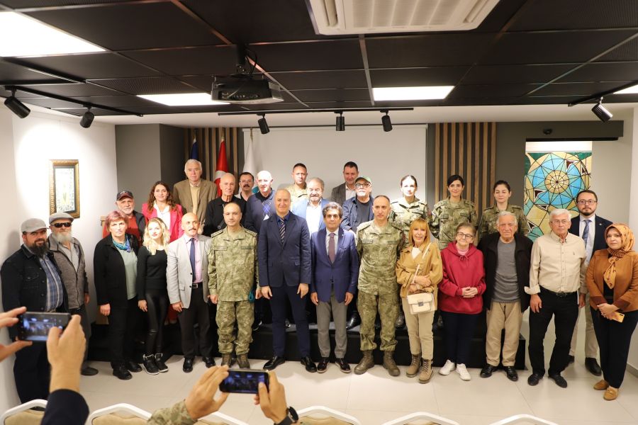 Kahramanmaraş’tan-Prizren Maraş’a Edebiyat Etkinliği Başladı