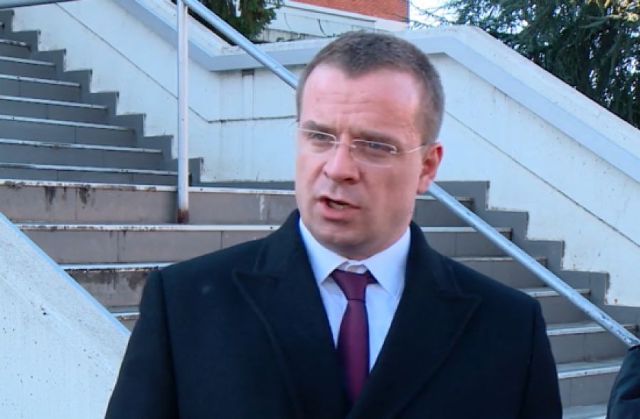 Sırp Avukat: Vuçiç Rejimi, Kosova’da Kendi Halkına Saldırı Emri Verdi