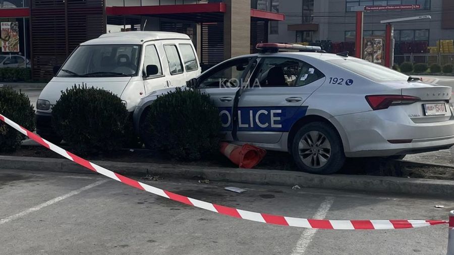 ATM Soyguncuları Polise Kalaşnikoflarla Ateş Açtı
