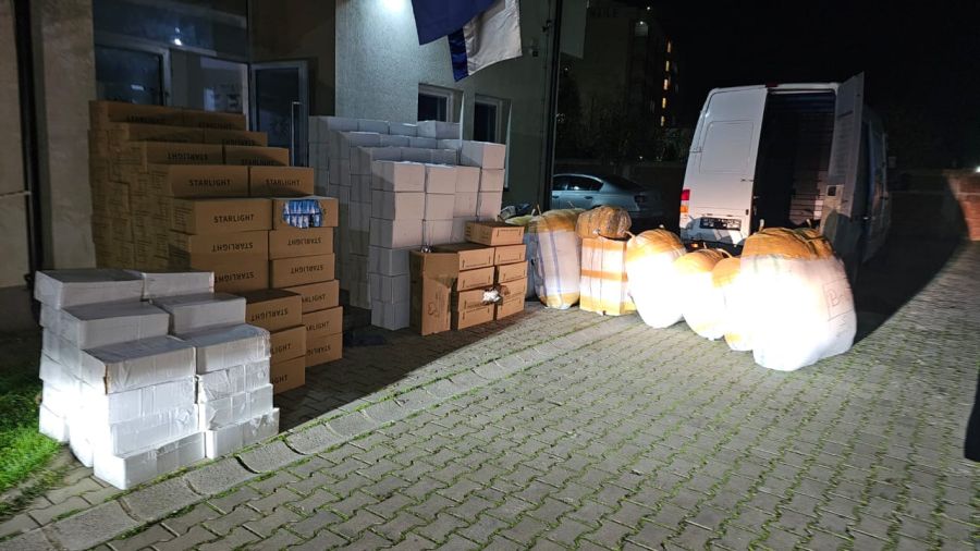 Kosova Polisi İki Ayrı Vakada Kaçak Mallara El Koydu