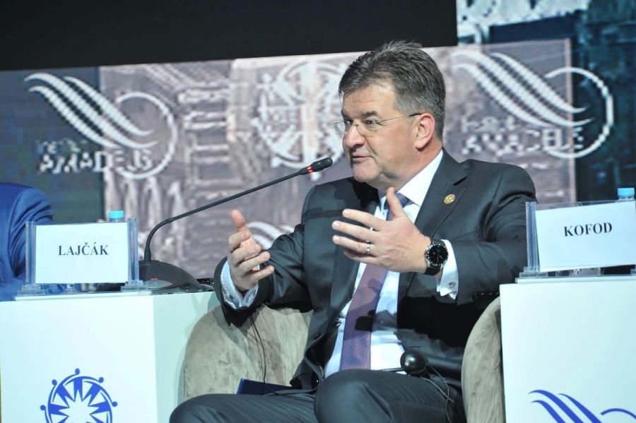 Lajçak, Geçen Haftaki Temaslarının Ayrıntılarını Paylaştı