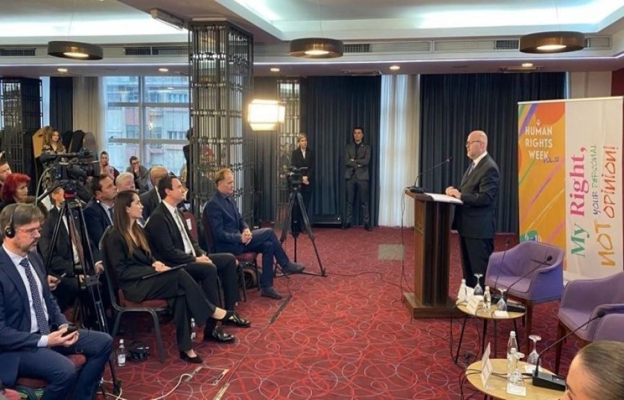 İnsan Hakları Evrensel Olarak Korunmalı