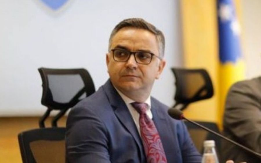 AAK, Birliğin Tüzük Taslağında Sorunlar Görüyor, LVV ise QUINT'in Garantilerine İnanıyor