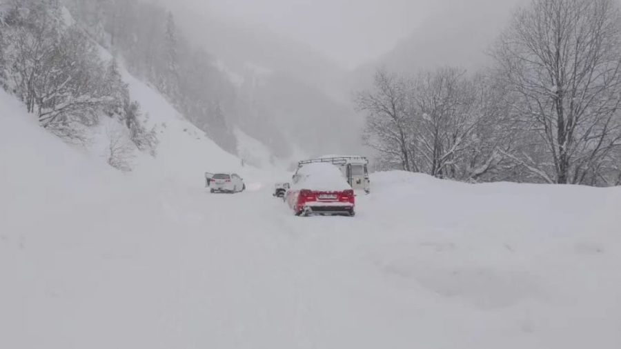 Brezovica'da Kar Kalınlığı 1 Metre, Kayak Merkezlerinden Uzak Durulması Tavsiye Ediliyor