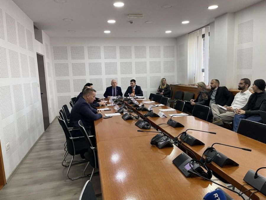 VV, Devlet Rezervleri Komisyonu'nu Boykota Devam Ediyor