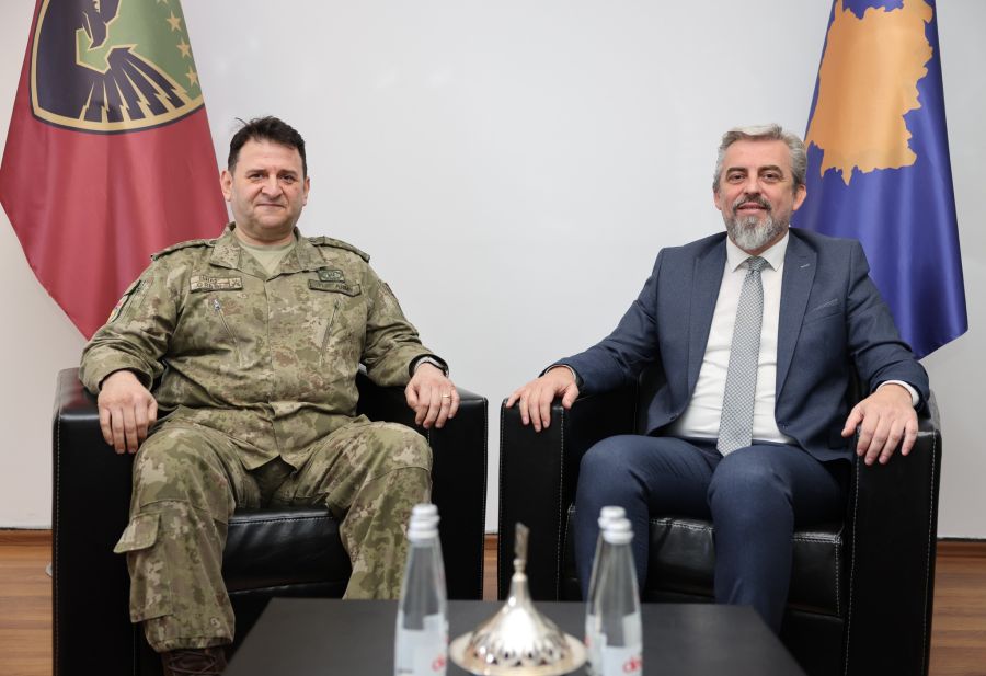 Savunma Bakan Yardımcısı Kervan, Kosova’daki Türk KFOR’u Başkanı ile Görüştü