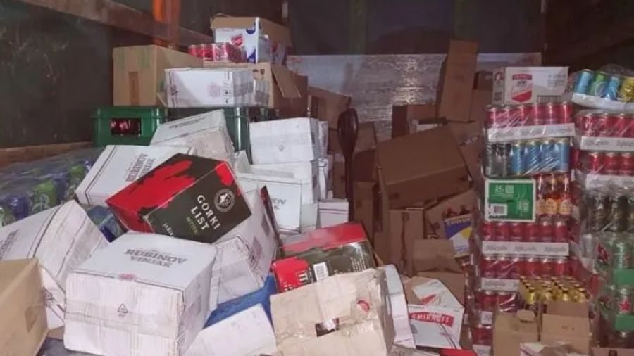 Ülke Kuzeyindeki Bir Depoya Polis Baskını