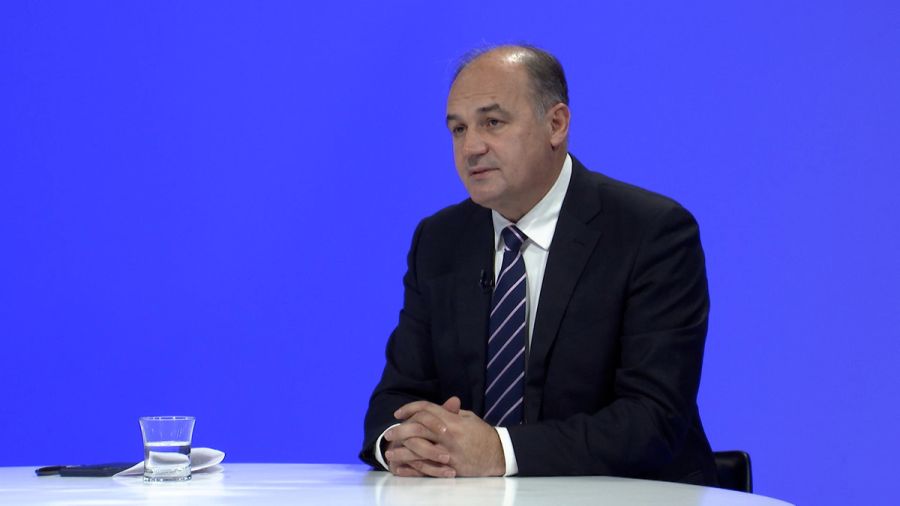 Hoxhaj: Şimdiye Kadar Kosova’ya En Büyük Zararı Kurti Verdi