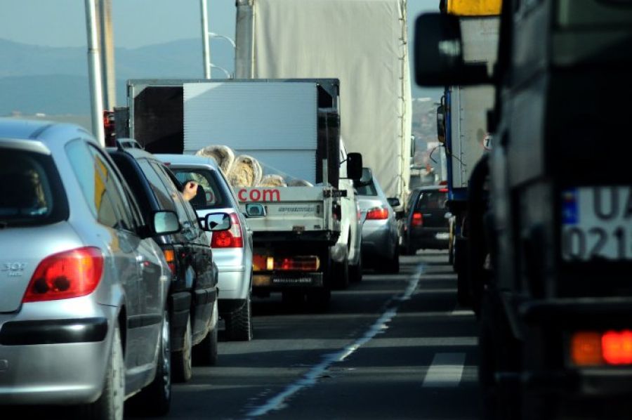 Sınır Geçitlerinde Bu Hafta Sonunda da Trafik Yoğunluğu