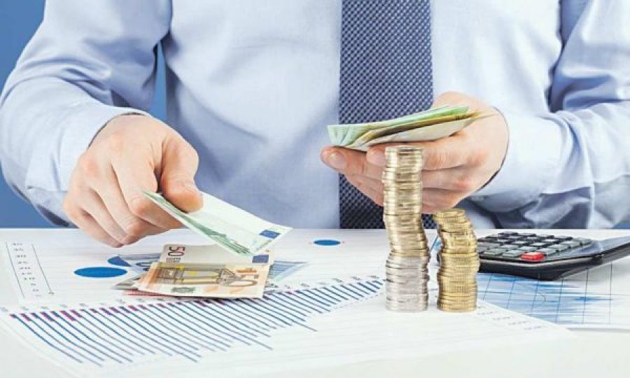Kosovalıların Yaklaşık 5 Milyar Euro Kredi Borcu Var