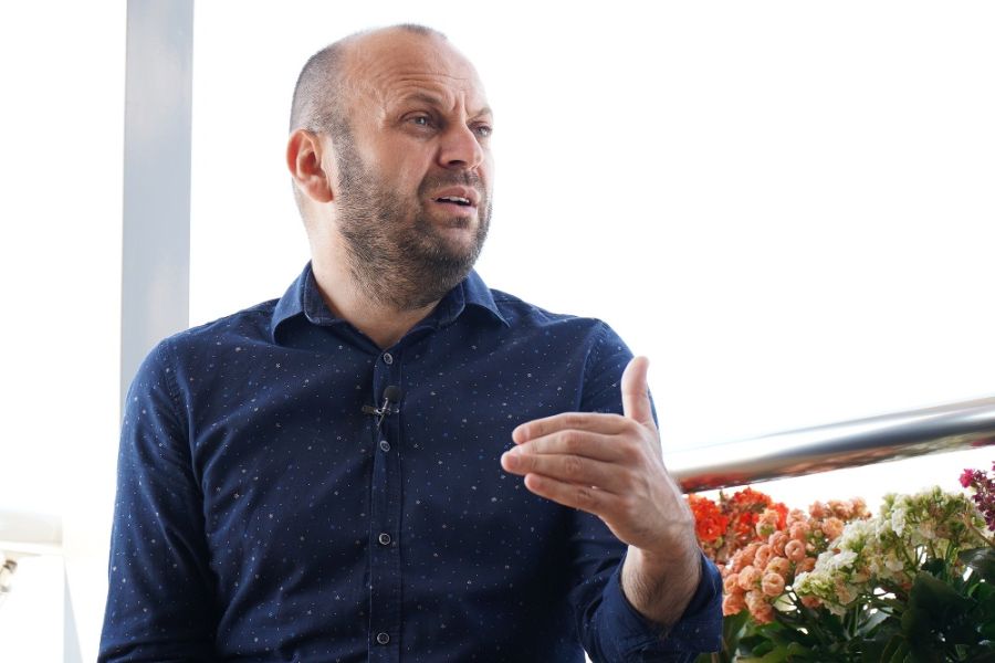 Priştine’de Skandal Bir Yönetim Mevcut