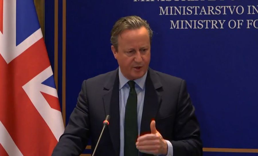 Britanya, Çatışmaların Olduğu Bir Dünyada Dostlarını Desteklemeli