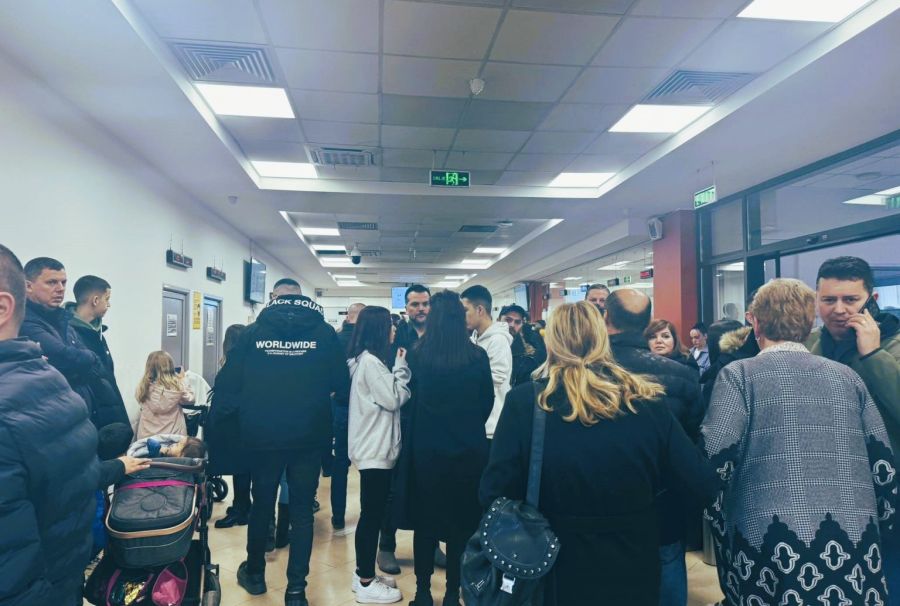 İki Günde 7.400 Kosova Pasaportu Başvurusu Yapıldı