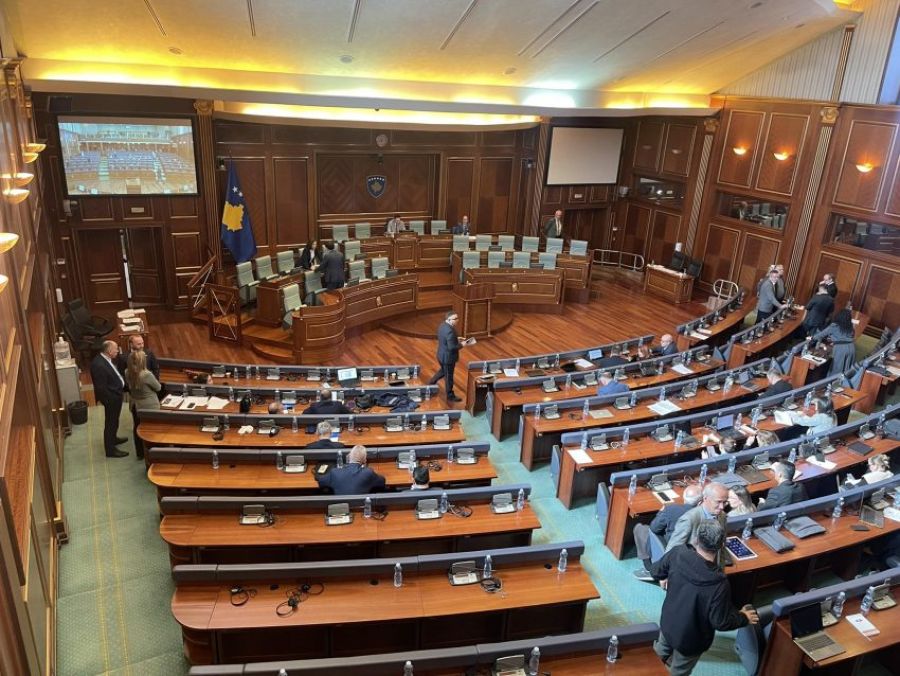 Muhalefet, Elektrik Fiyatlarındaki Artış Kararının İptalini Talep Ediyor