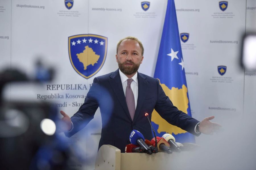 Kurti, Birlik Taslağını Onaylarsa Kosova’da Kalması Sorun Olur