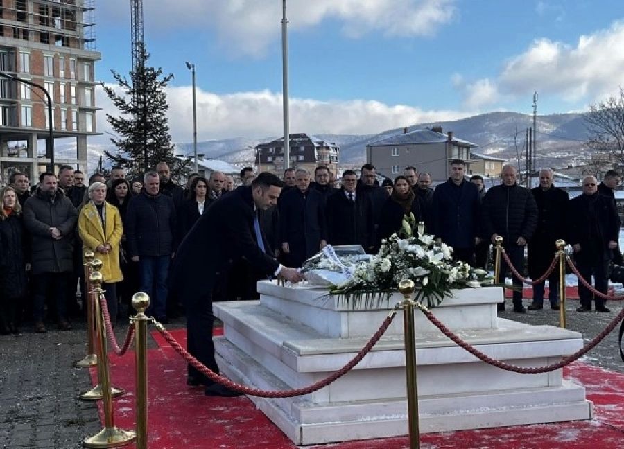 Başkan Rugova Devleti Şekillendirdi