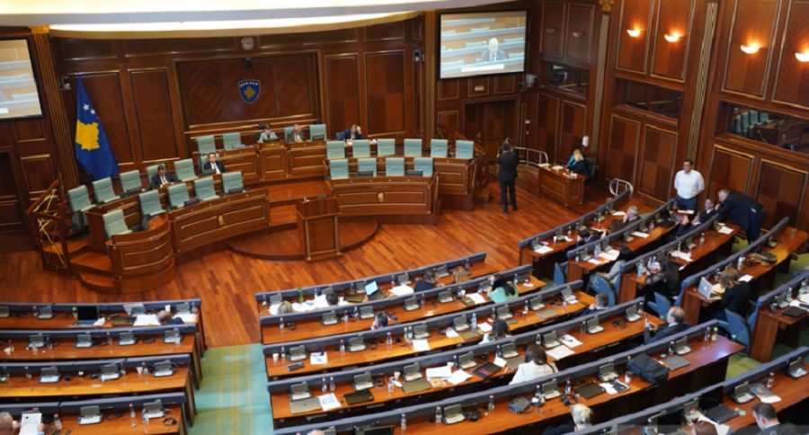 Bakan ve Milletvekillerin Maaşı 82 Euro Arttı