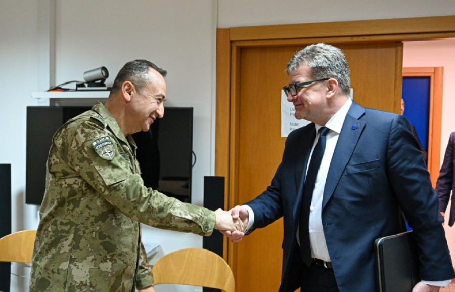 Ulutaş ve Lajçak, Kosova’da Güvenliği Görüştü