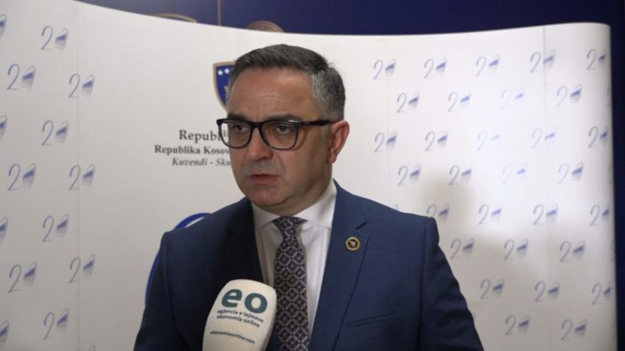 Tahiri: Hükümet’in Medyayı Kontrol Eğilimi Durdurulsun