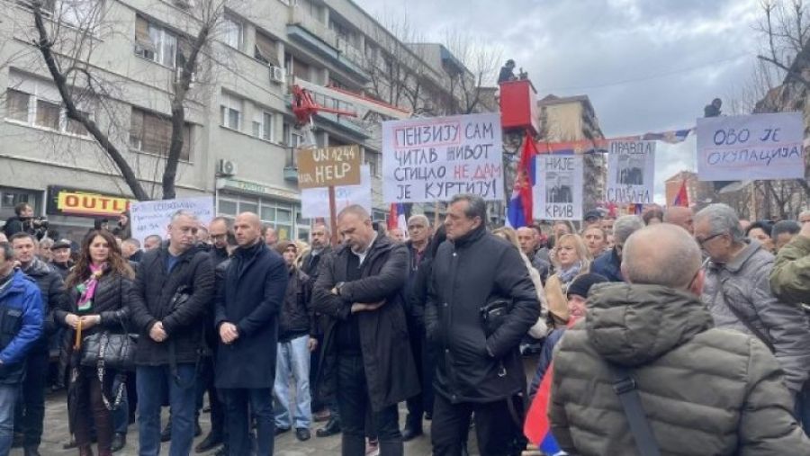 Polis, Kuzeydeki Protestoya 1.800 Kişinin Katıldığını Duyurdu