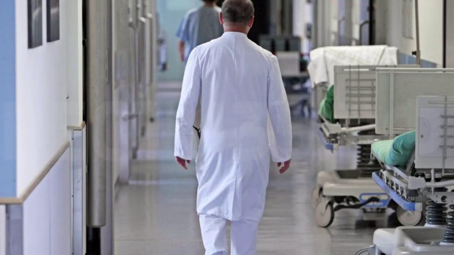 Bir Buçuk Ayda 20 Hekim  Kosova’dan Uzaklaşmak İçin Belge Talebinde Bulundu