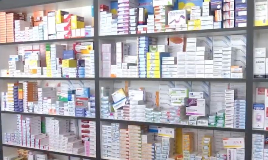 Kanunun Onanmasına Rağmen, İlaç Fiyatlarında Farklılık Hala Devam Ediyor