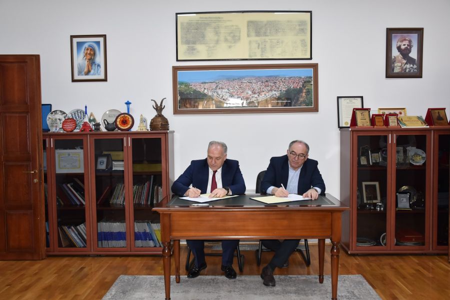 Esnaf Derneği’nin Yeni Bina Projesine Destek