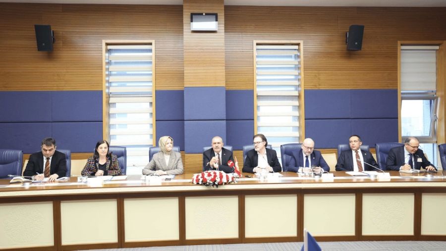 Kosova Heyeti,  TBMM'de Vekil Süllü ile Buluştu