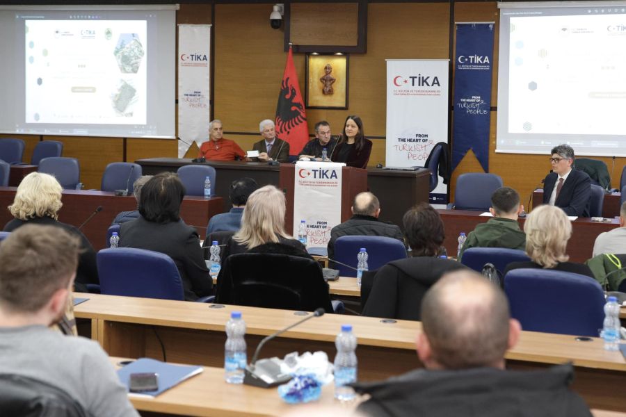 TİKA, Priştine'de  Arıcılar Eğitimine Katılanlara Sertifikalarını Verdi