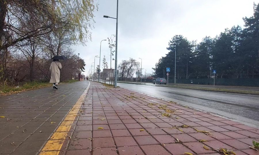 Bulutlu ve Aralıklı Yağmurlu