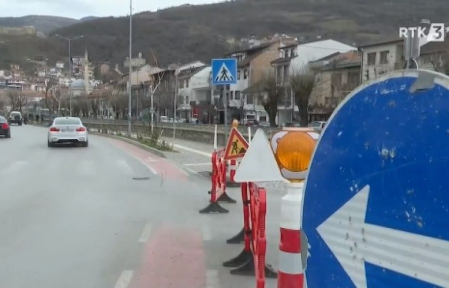 Prizren’de ‘Şadırvan’ Meydanı’nın Onarım Çalışmalarının Gidişatından Vatandaşlar Memnun Değil