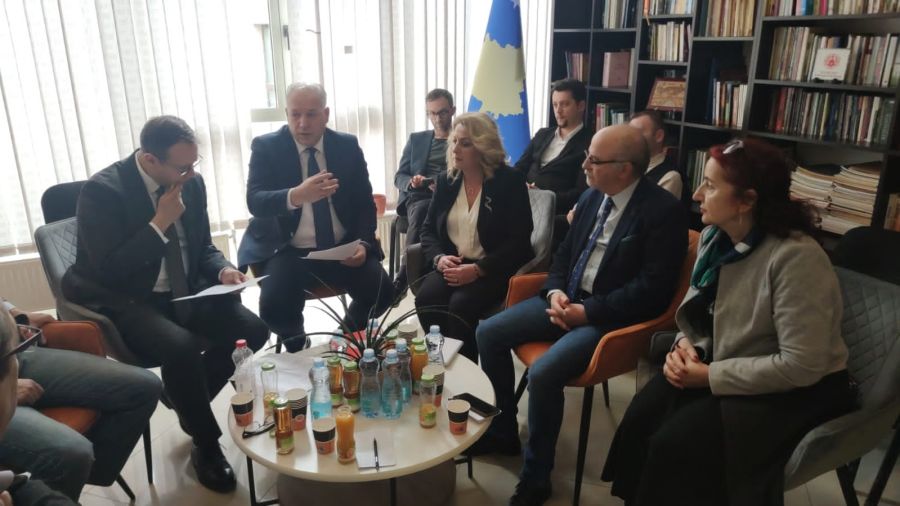 Kosova’da Türkçe Medya Sorunları Görüşüldü