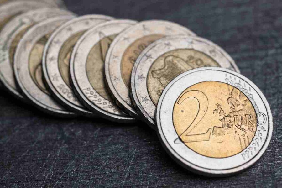 Sahte Olduğu Şüphelenilen 2053 Euro Bankaya Yatırıldı
