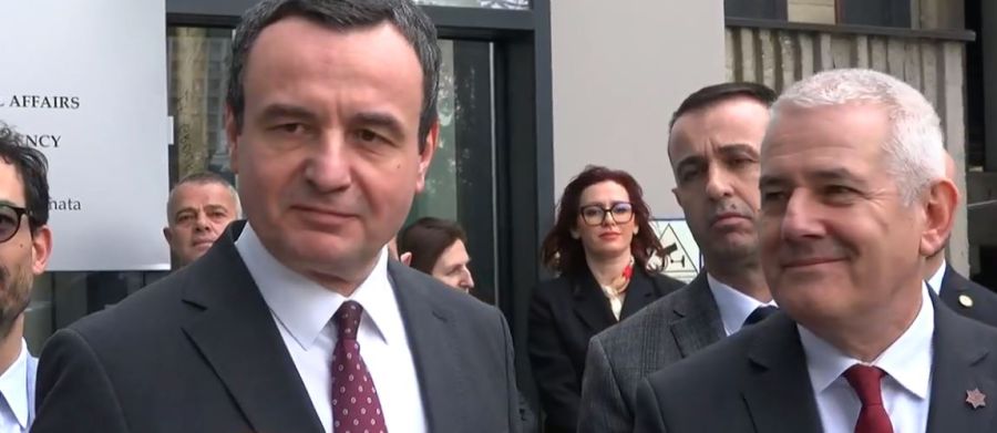 Kurti, Uluslararası Camiayla İlişkilerin Koptuğu İthamları Kabul Etmiyor
