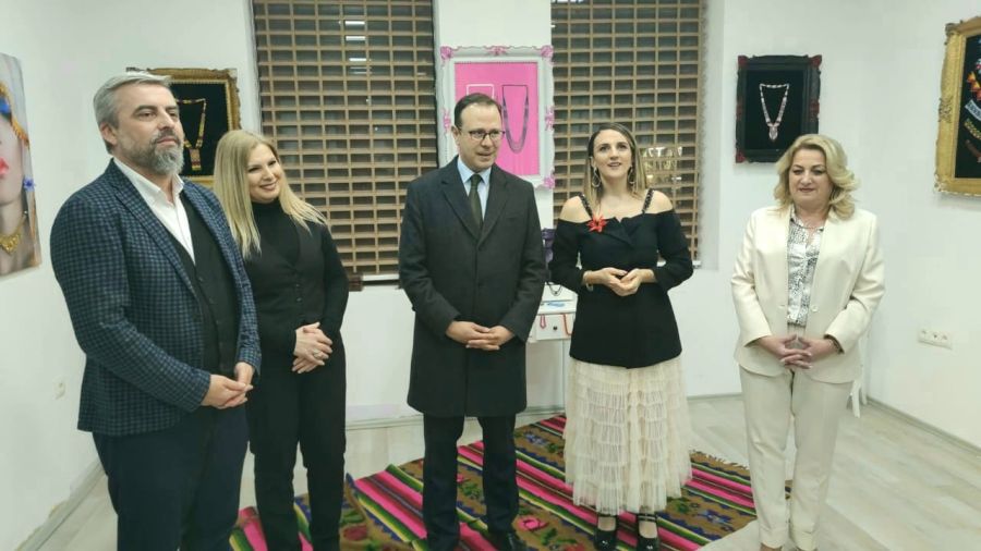 “Orkide” Kadınları 8 Mart’ı Sergiyle Kutladı