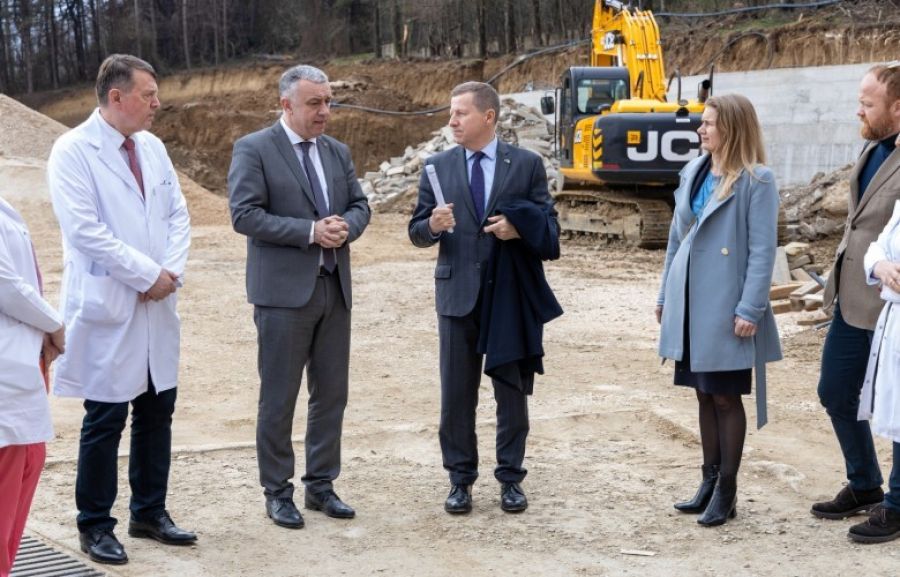 Szunyog, Kosova Kuzeyi Ziyaretinde Dinar Meselesini Eleştirdi