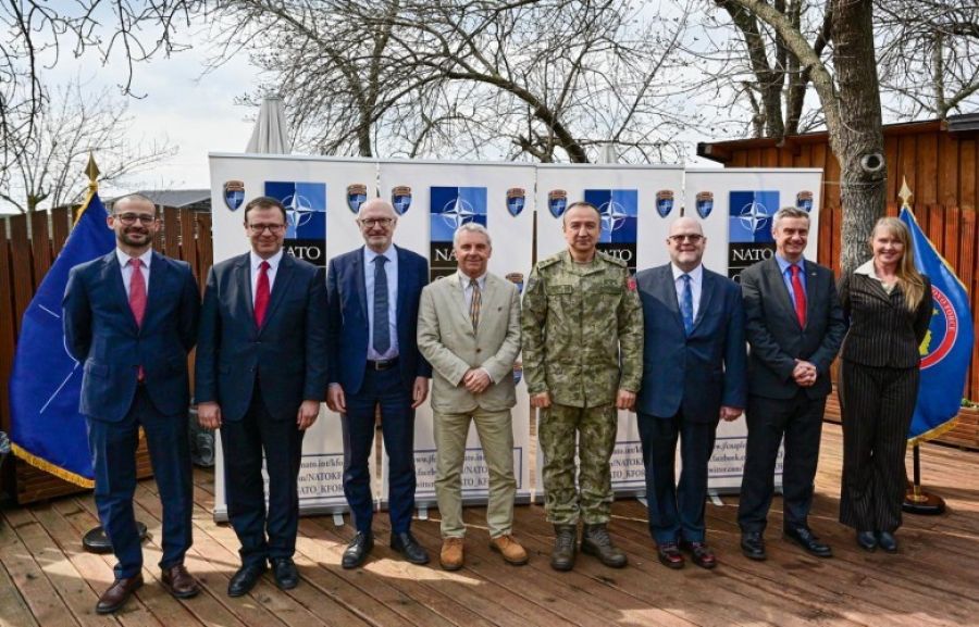 KFOR Komutanı, QUINT Büyükelçileriyle Güvenliği Görüştü