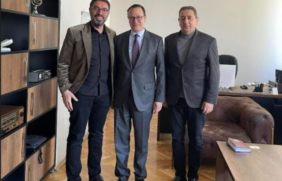 Halili, Kosova Radyosu’nun Çalışması ve Projelerinden Türkiye Büyükelçisini Bilgilendirdi