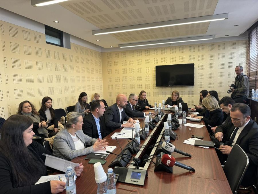 Yurt Dışında Tıbbi Tedavi İçin Ayda Yaklaşık Bir Milyon Euro Gerekiyor
